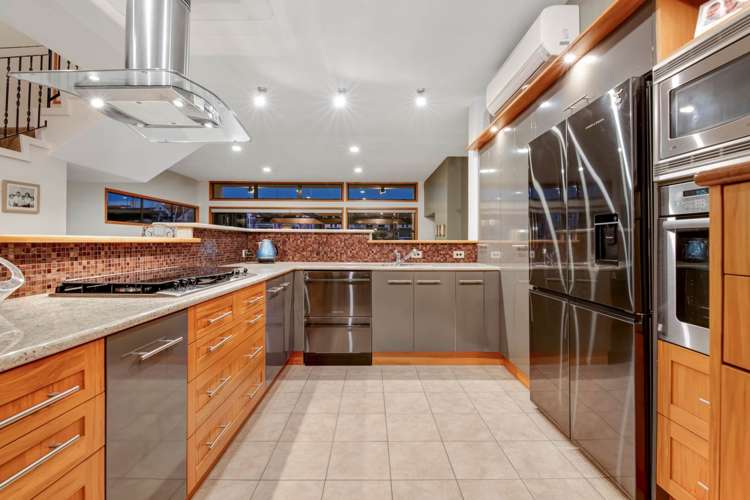 97 Waterside Crescent Gulf Harbour_11