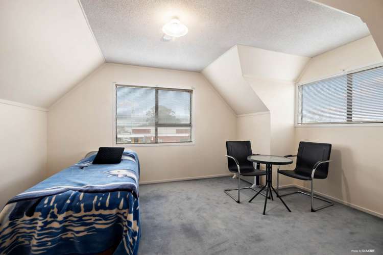 1/216 Edmonton Road Te Atatu South_11