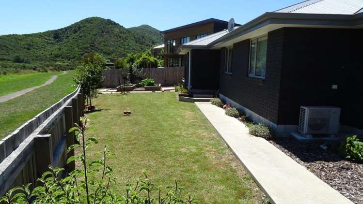 27 Admiralty Place Waikawa_16