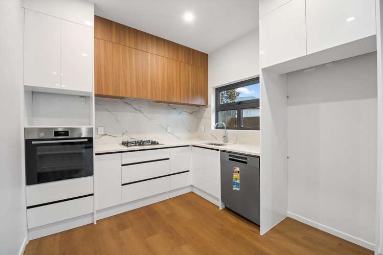 11/403 Mt Albert Road_2