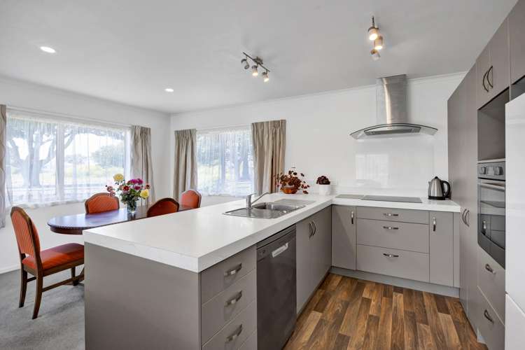 17 Mcnaughton Street Waitara_8