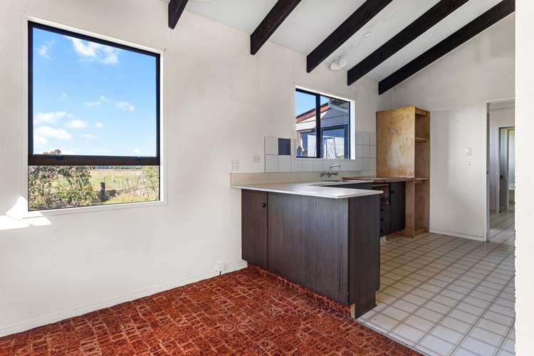 221 Smiths Road Leithfield_7