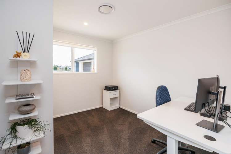 61 Hartwell Drive Kelvin Grove_21