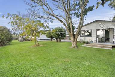 116 Wairau Road_1