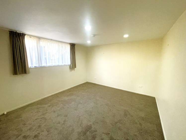 66B Bradbury Road Botany Downs_8