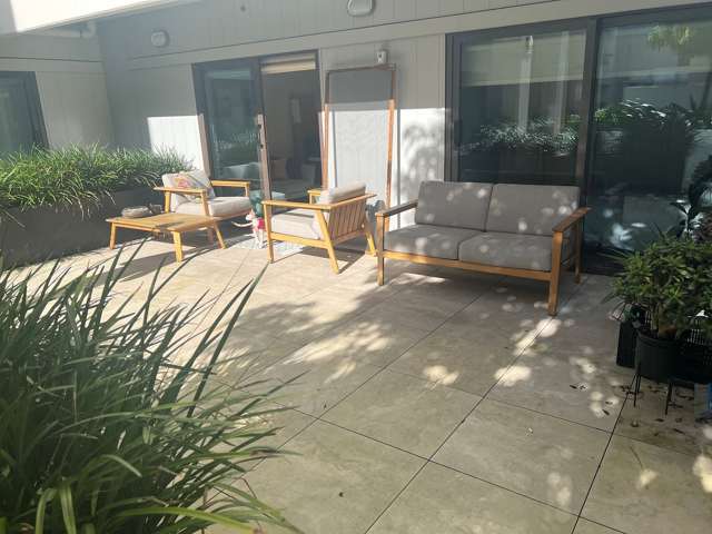 210/47 Beach Road Auckland Central_4