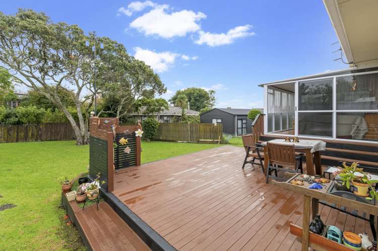 62 Wallace Road Mangere Bridge_3