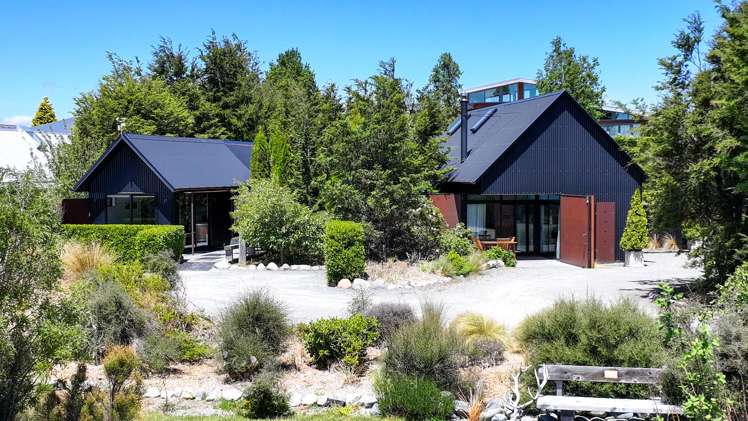 17 D'Archiac Drive Lake Tekapo_2