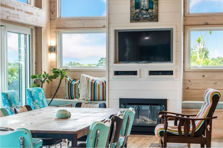 93 Oaia Road Muriwai_10