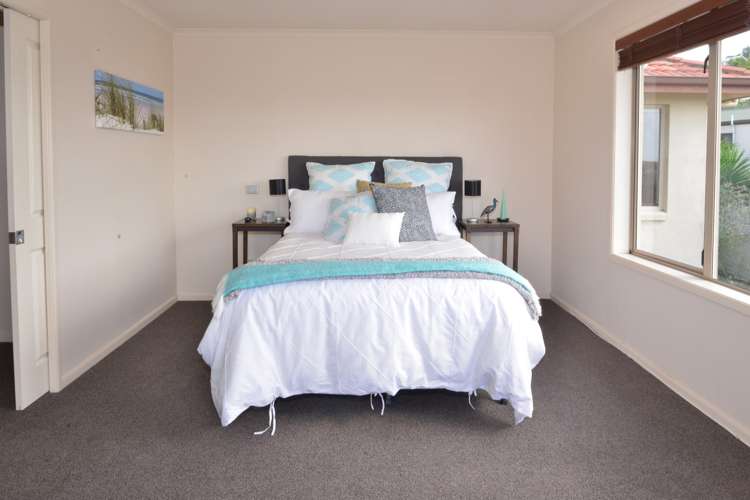 15 West Hoe Heights Orewa_14