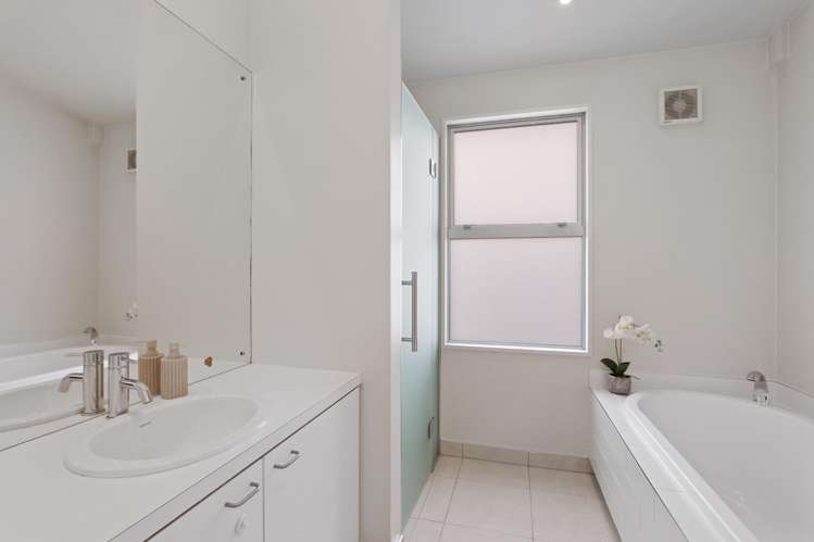 7 Havana Gardens Shirley_23