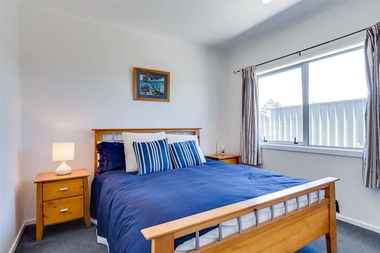 12 Onyx Place Awatoto_13