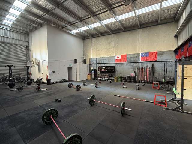 35 McLaughlins Road Wiri_3