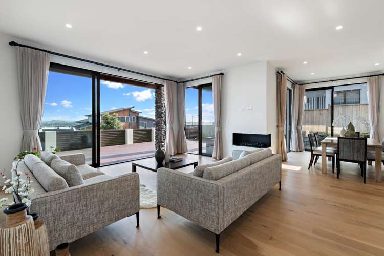 68 Armstrong Farm Drive East Tamaki Heights_9