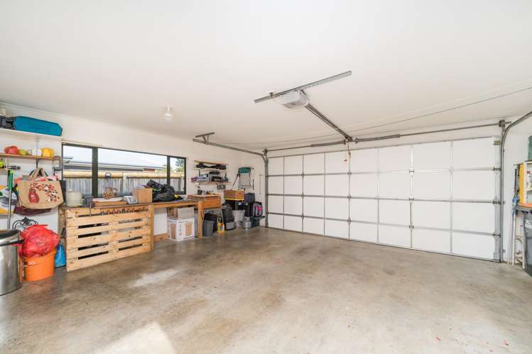 8 Greenwood Place Fitzherbert_32