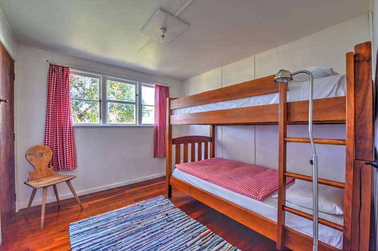 501 Waikawa Curio Bay Road Wyndham Surrounds_7