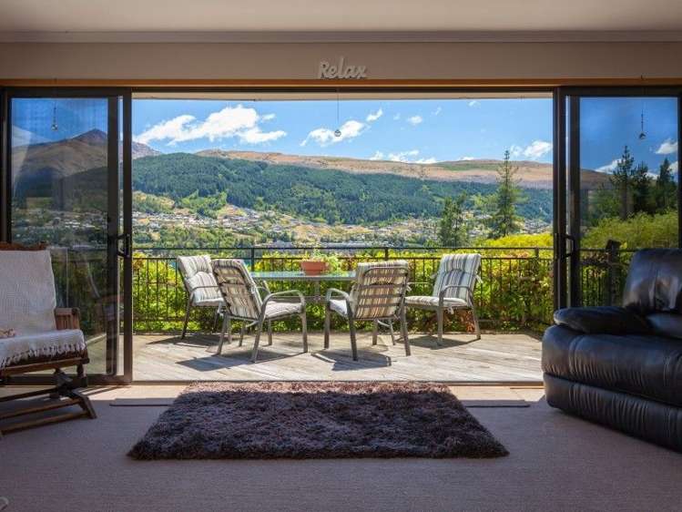 64 Oregon Drive Kelvin Heights_18