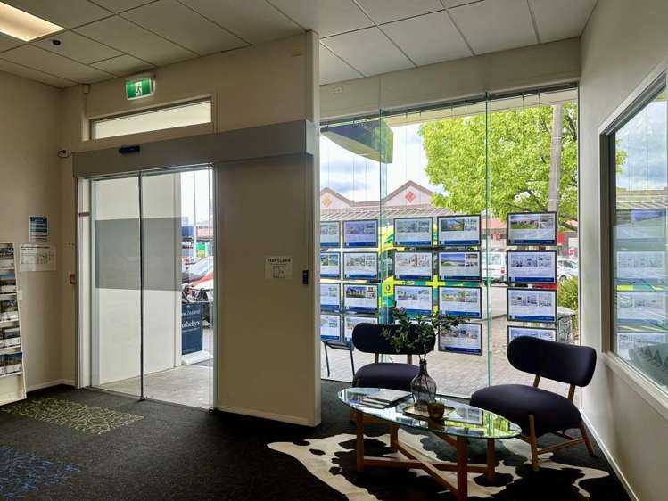 42 Horomatangi Street Town Centre_1