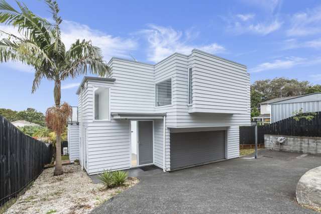 Spacious two level, four bedroom family home