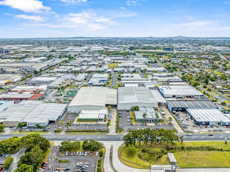 87 Kerrs Road Wiri_1