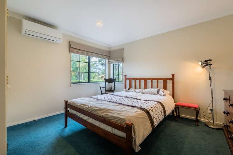 176a Boord Crescent Kumeu_10