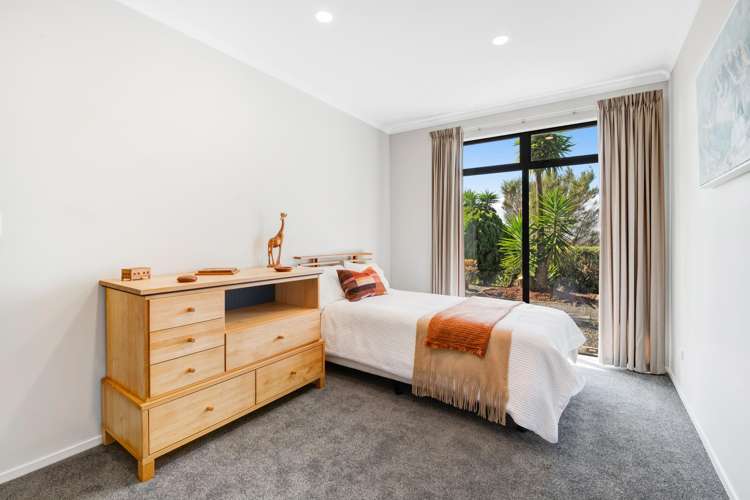 15 Balboa Drive Matakatia_18