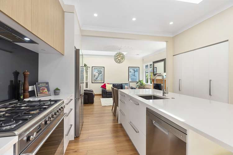 21 Cavendish Square Strathmore Park_5