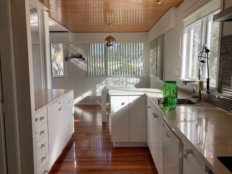 9b Harrington Road Henderson_12