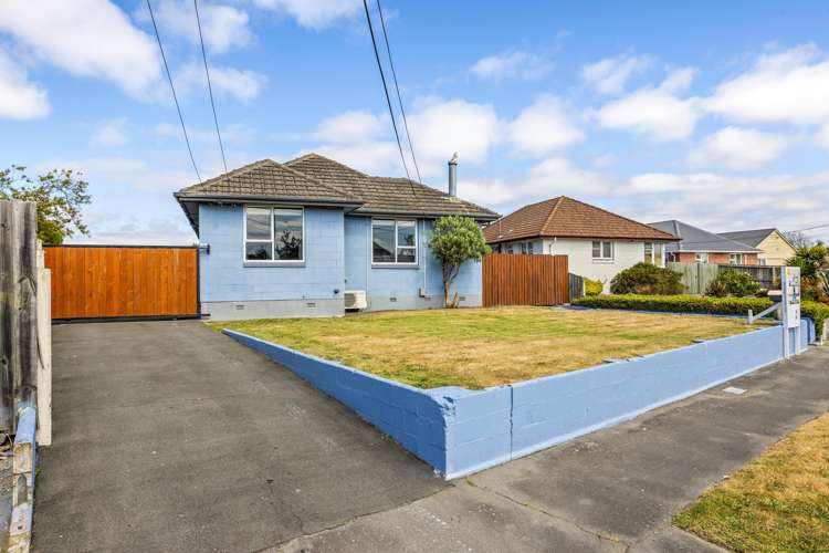 5 Merrington Crescent Aranui_0