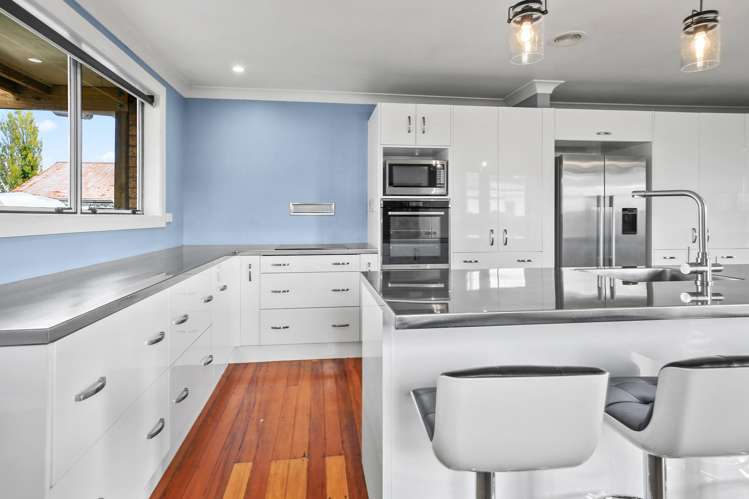 5 Long View Crescent_5