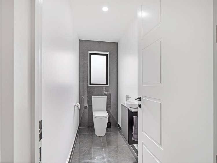 13 Rosalind Avenue Darfield_21