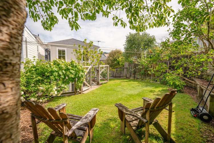 5 Armour Avenue Mount Victoria_17