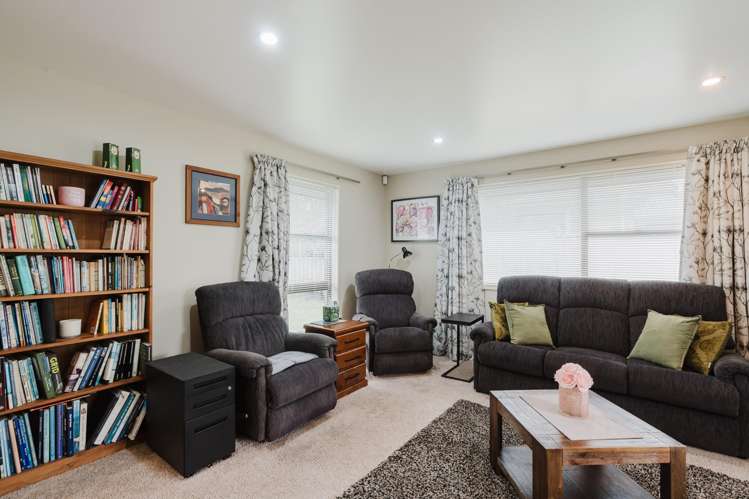 32 Ranui Street Dinsdale_2