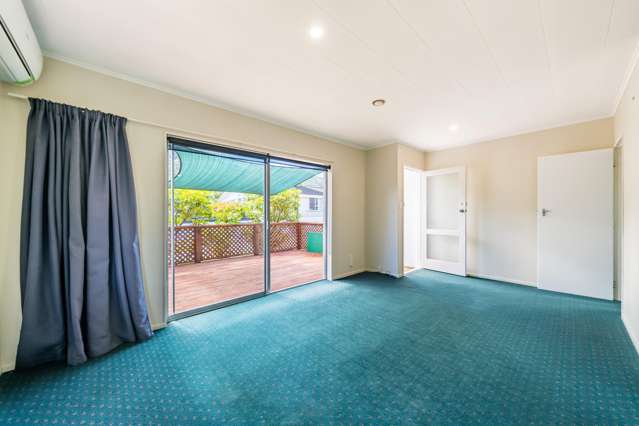 1/10 Denver Grove Totara Park_3