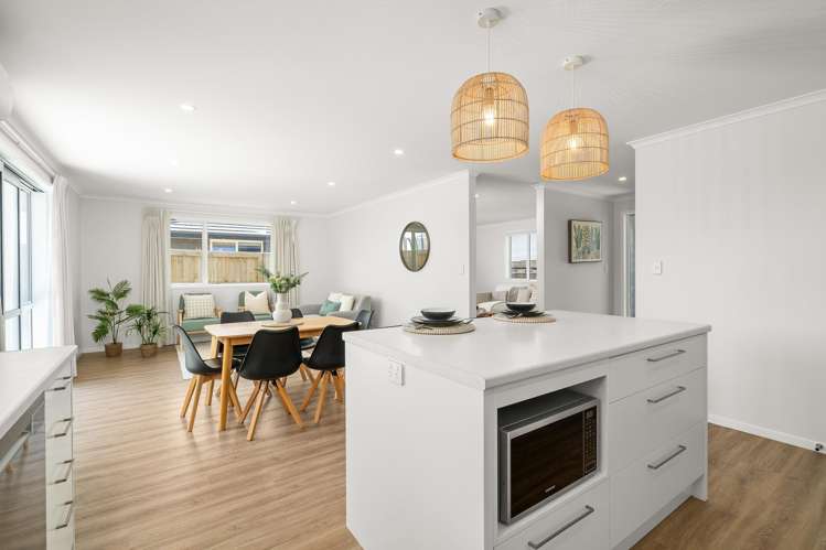 30 Te Piriti Road One Tree Point_6