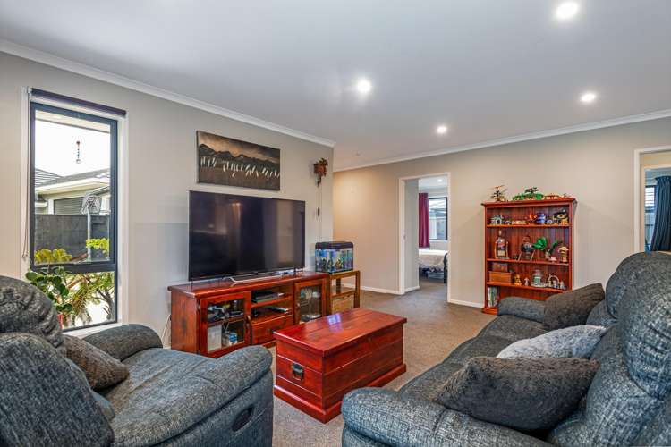 11 Pearl Grove Ashhurst_1