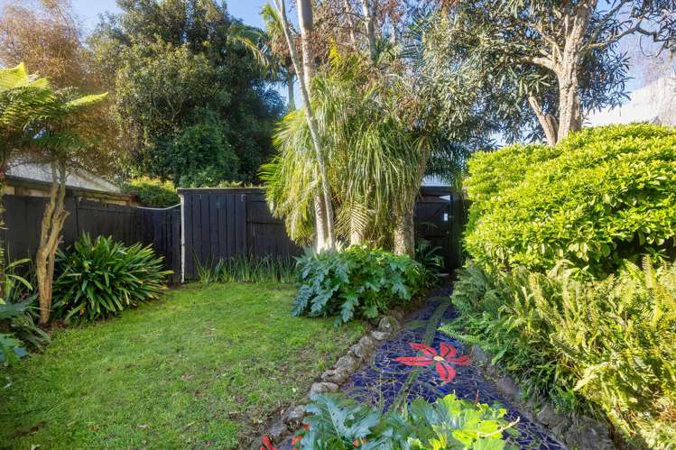 1/2a Moreland Road Mount Albert_21