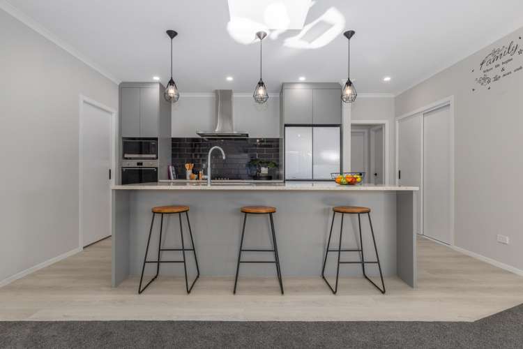 20 Rotorua Grove_3
