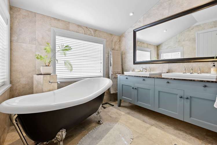 2 Lombardia Way Karaka_11