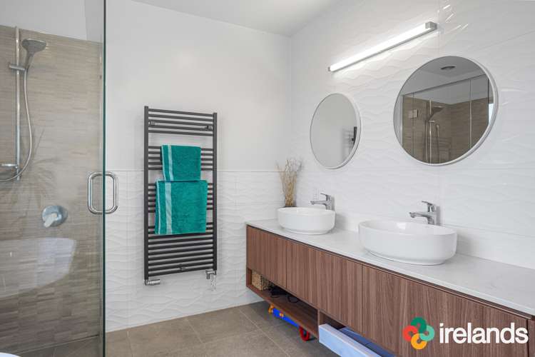 20 Nautilus Place Spencerville Christchurch City Houses for Sale