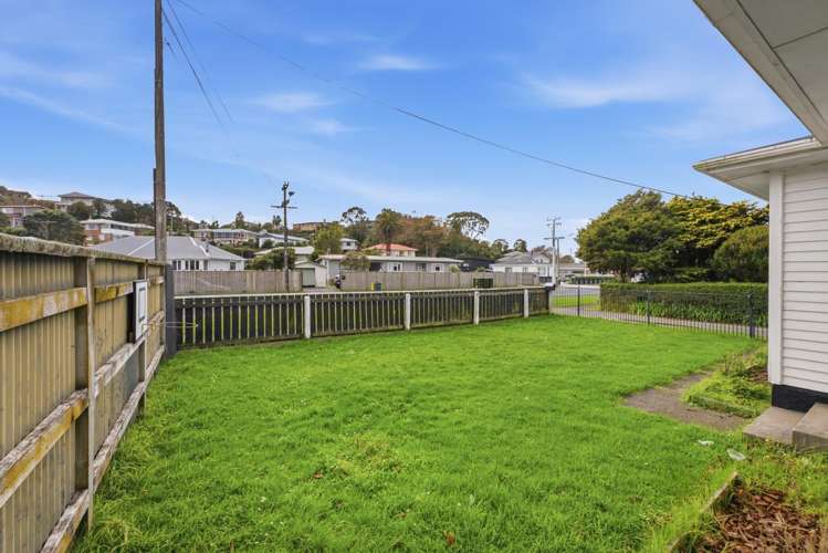 198 Ngamotu Road Spotswood_19