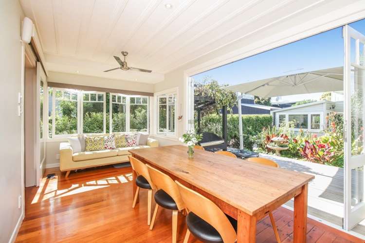 32 Oxford Terrace Devonport_8