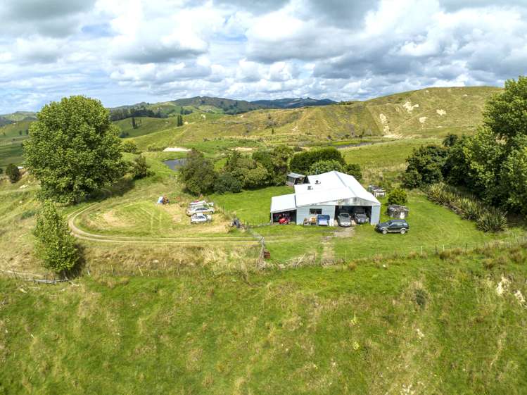 52 Huramua Road West Wairoa_11