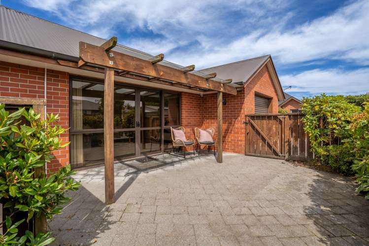 74 Windsor Street Windsor_11