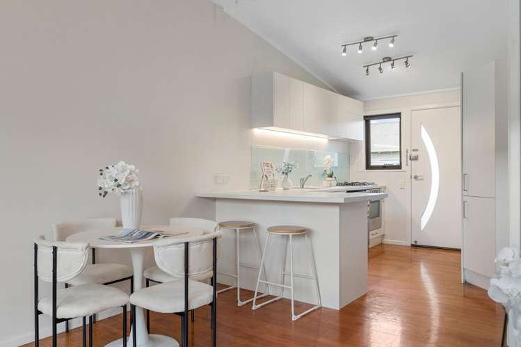 2/100 Victoria Street Onehunga_9