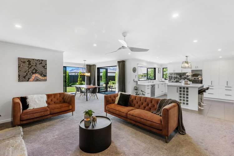 24 Ethereal Crescent Cromwell_9