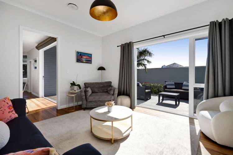 17 Mount Edgcumbe Street New Plymouth_10