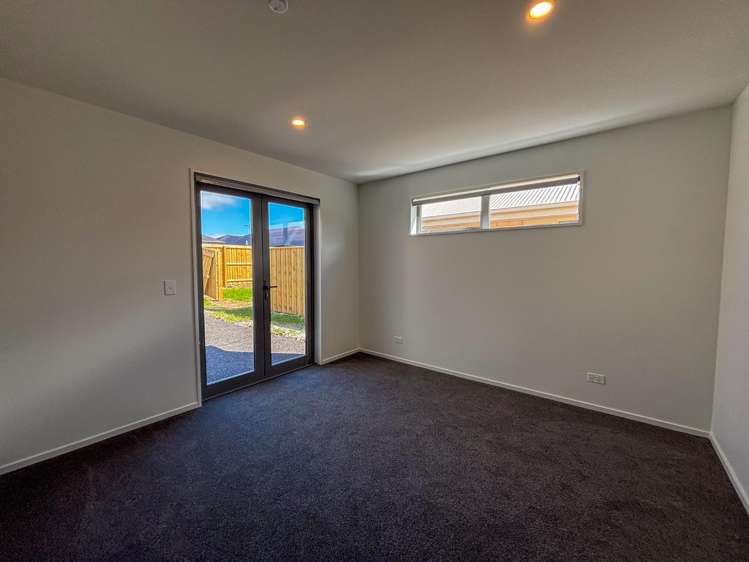 24 Estival Drive 11103_4