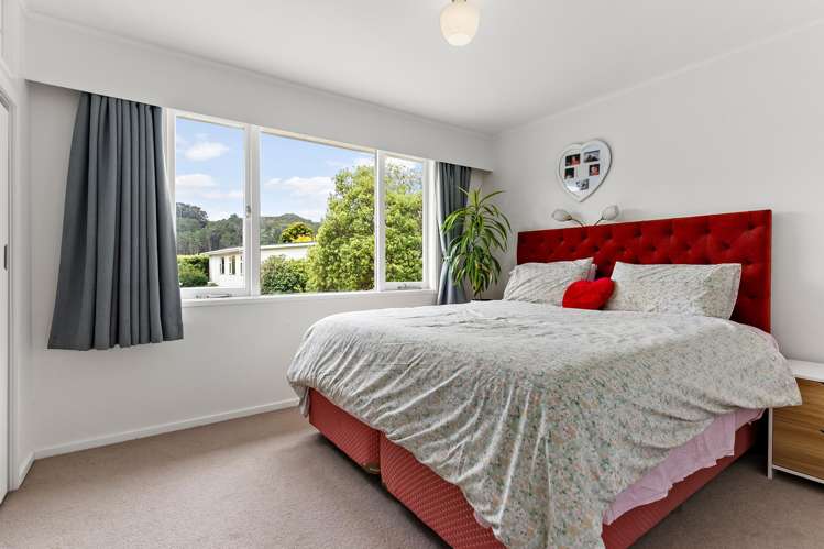 10 Woodhouse Avenue Karori_11