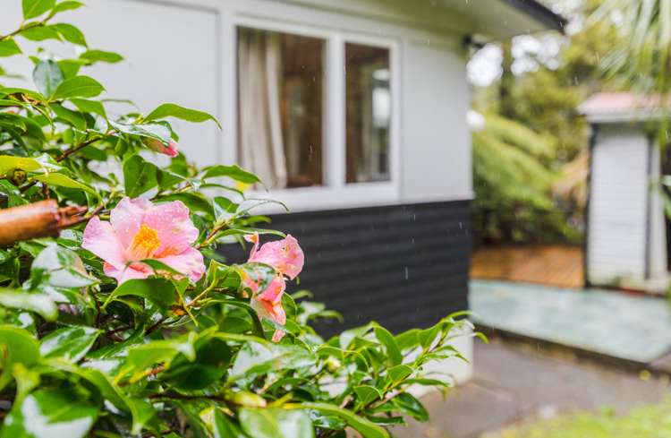 283 Huia Road Titirangi_9